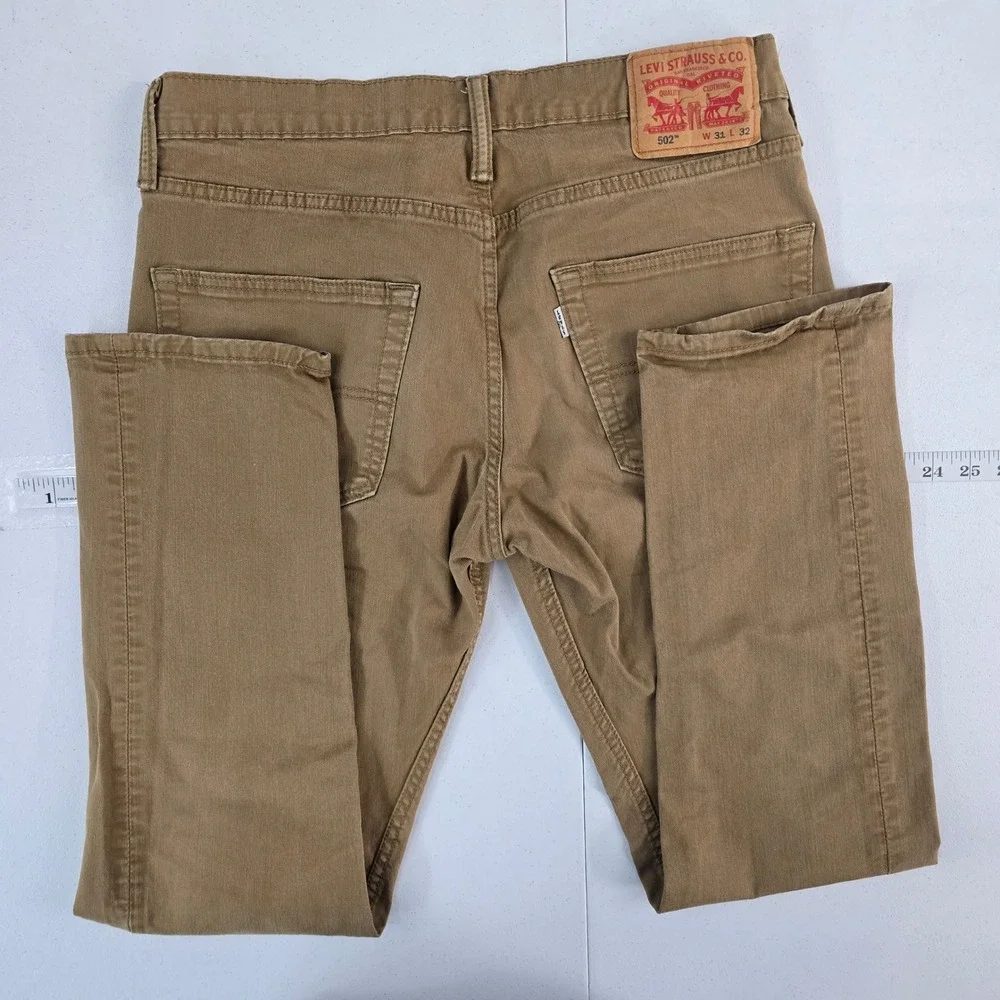 Levis elevate your